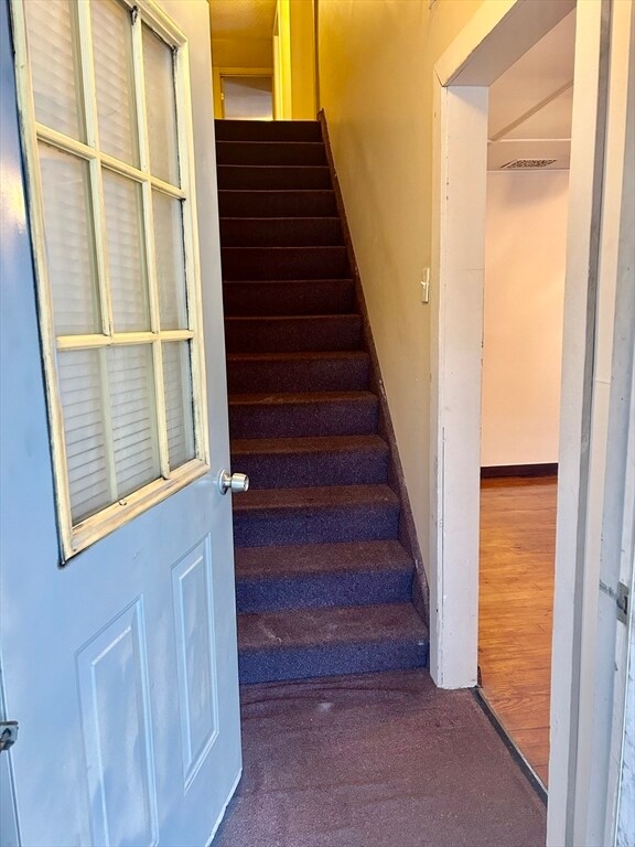 Photo - 331-333-333 E Main St Unit 333