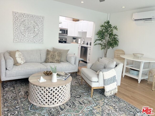 Photo - 25366 Malibu Rd Unidad 2