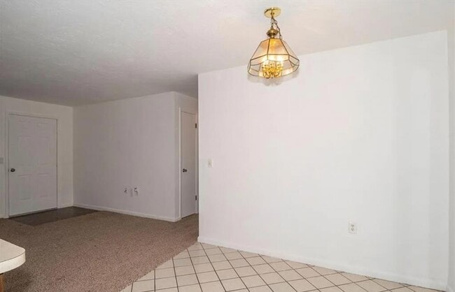 Photo - 209 S Lee St