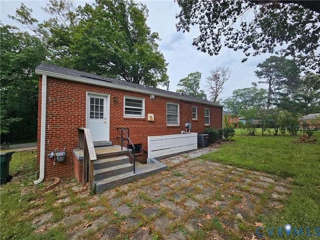 Photo - 523 Meriwether Ave