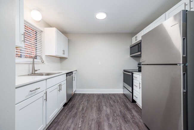 Photo - Northside Manor Apartments
