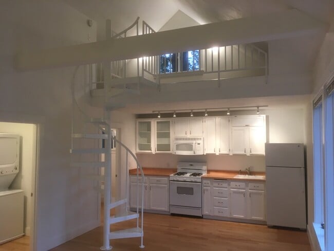 Photo - 1829 North 200th Street Unit Garden Cottage