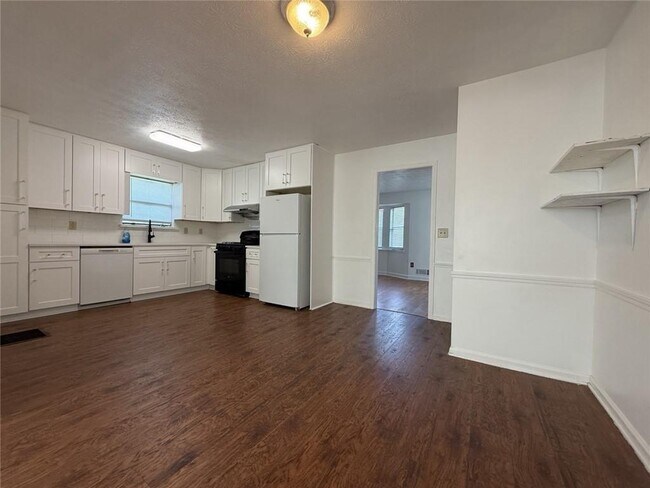 2773 Bronco Trail