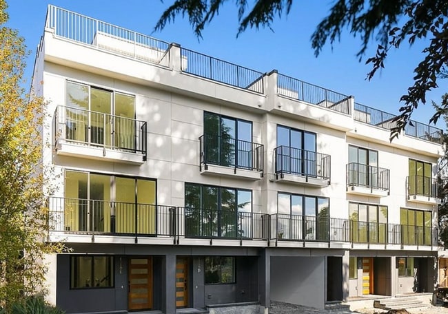 Modern Crown Hill Townhouse | 3 Beds, 2.5 ... - Modern Crown Hill Townhouse | 3 Beds, 2.5 ...