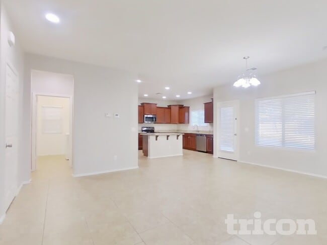 Photo - 18024 W Post Dr