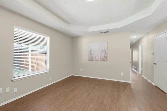 Photo - 7629 Evergreen Rd