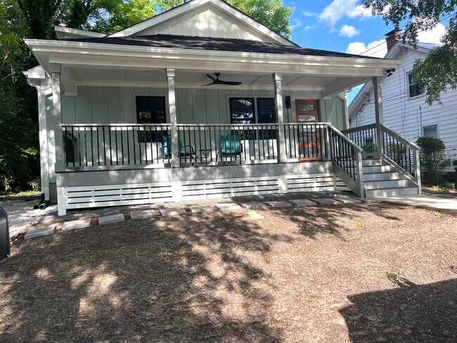 Photo - 1025 Moreland Ave