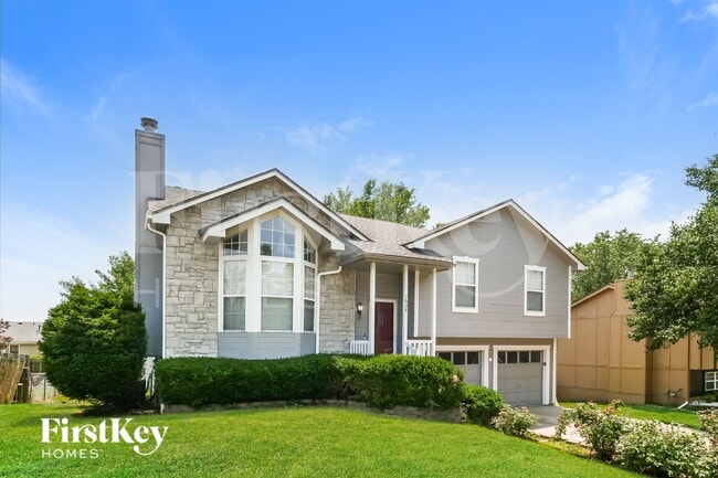Photo - 1607 Stasi Ave