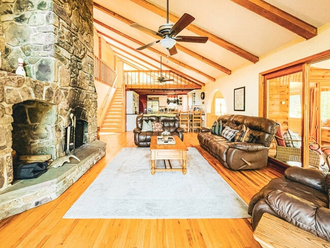 525 Townsand Hollow Rd Unidad SI ID1492973P
