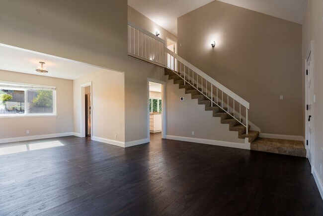 Photo - 1359 Shade Oak Ln