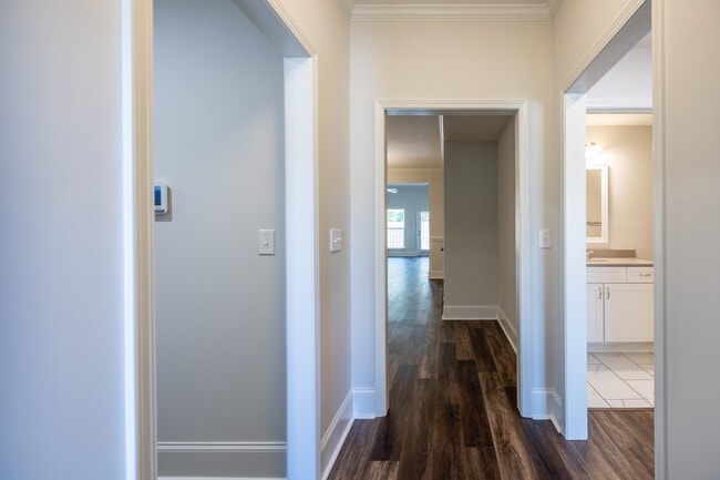 Photo - 7172 Paisley Cir