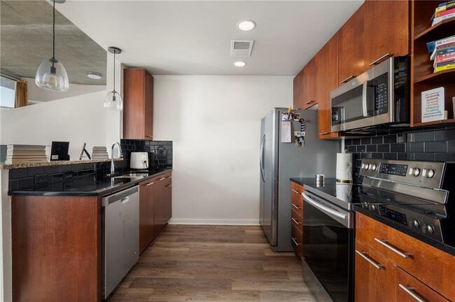 Photo - 3324 Peachtree Rd NE Unit 2208