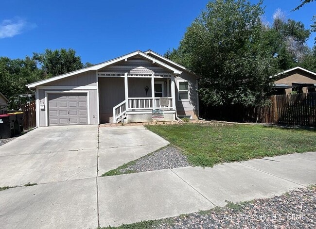 Building Photo - 616 N Spruce St Unit 616 North Spruce Street