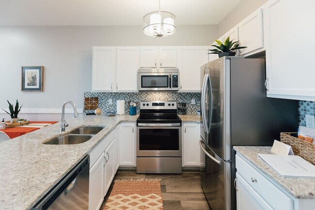 Photo - 117 Spring St Unidad SI ID1397976P
