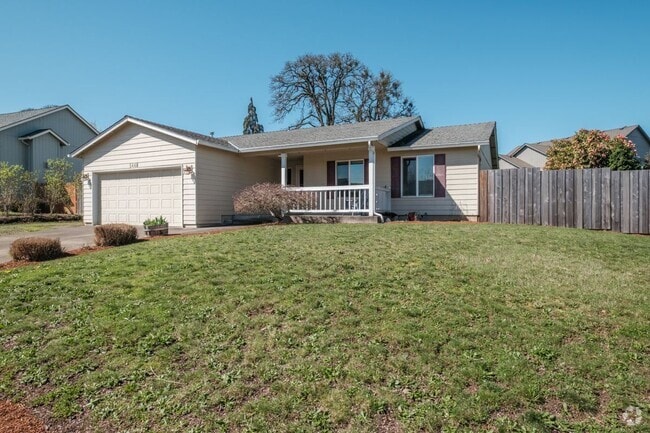 Building Photo - 5448 Siletz Ln Rental