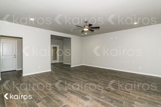 Photo - 2700 Atlanta Dr