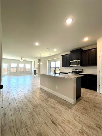 Photo - 521 Oleander Dr