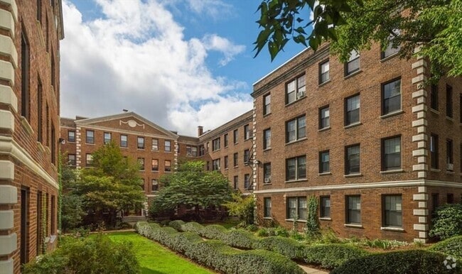 Building Photo - 66 Queensberry St Unit 317 Rental
