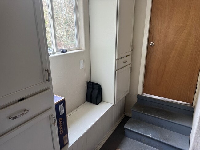 Photo - Great Single Level Home in Oakridge!