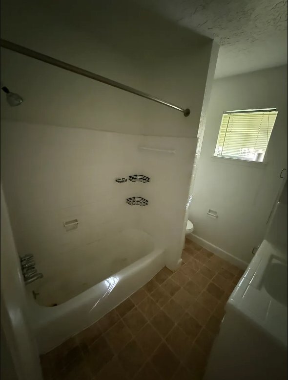 Photo - 1023 Lyndon St Unit 2