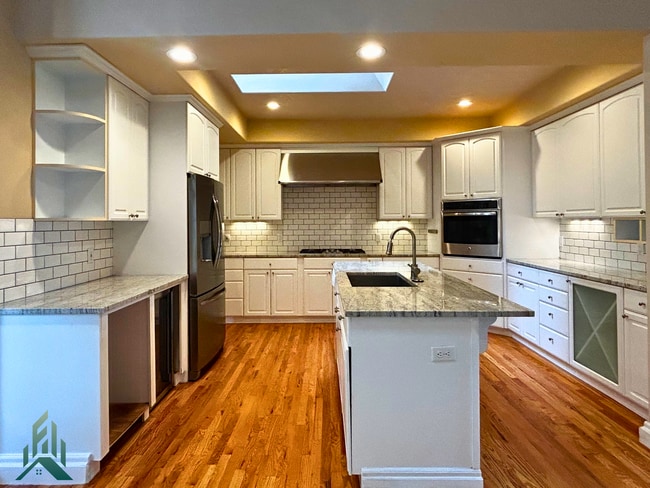 Photo - 745 SE Winterfield Pl