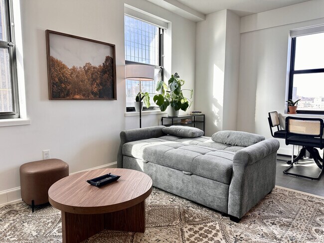 Photo - 758 N Broadway Unit ID1379067P