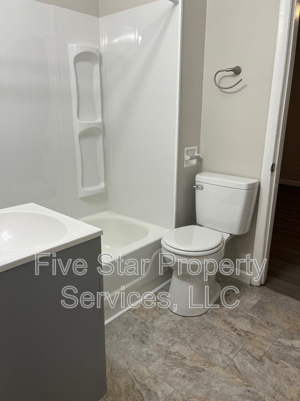 Photo - 831 S 14th St