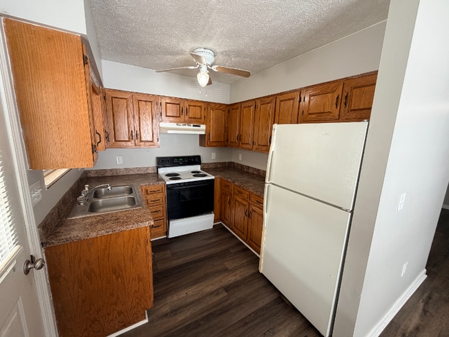 Photo - 8425 Shell Ln NW