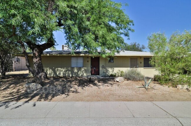 Photo - 2110 S Granada Dr Unit E