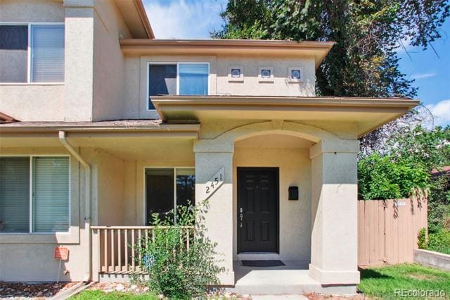 Photo - 2451 S Race St