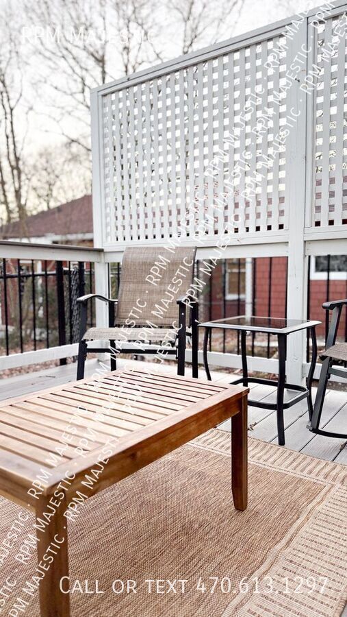 Photo - 694 Bellemeade Ave NW