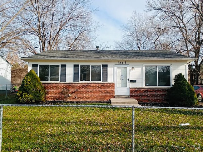 Building Photo - 1369 Andrea St Rental