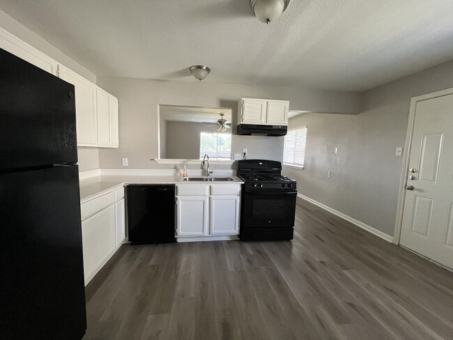 Photo - 8328 Campanella Dr
