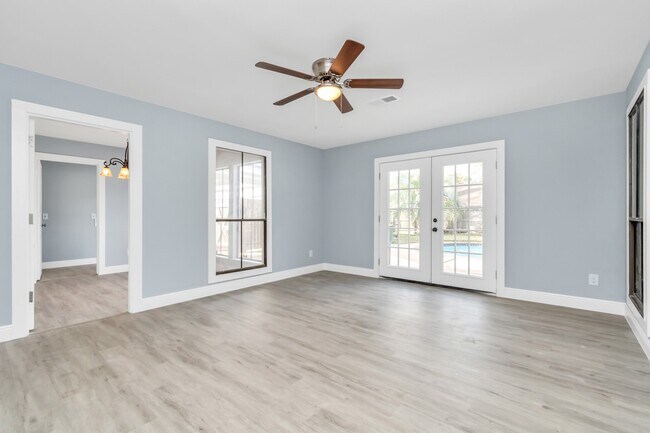 Photo - 3514 Summit Ln