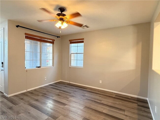 Photo - 7237 Mineral Park Ave