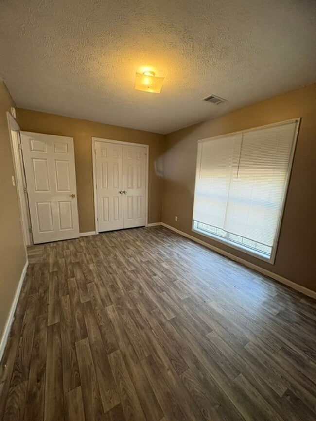 Photo - Renovated 3 Bedroom 2 Bath Home for Rent!!