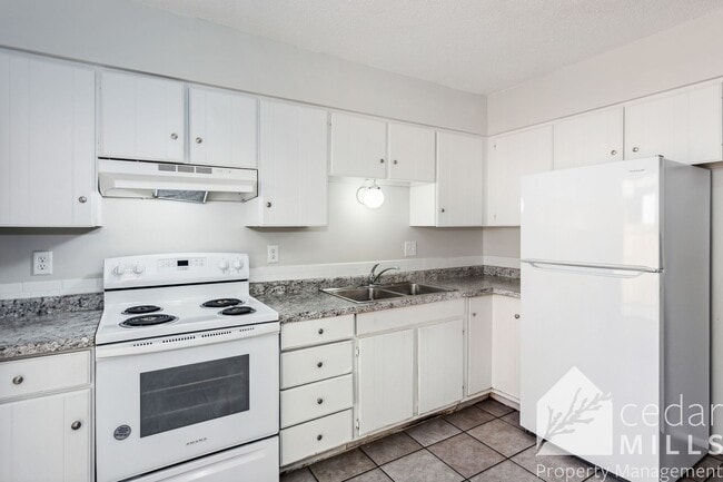 Photo - 1119 S Fern St Unit 1