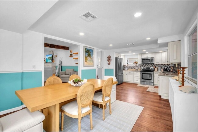 Photo - 528 N Palmway