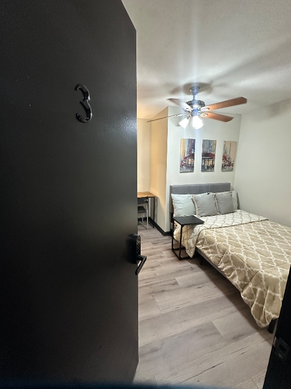8328 Cristobal Cir