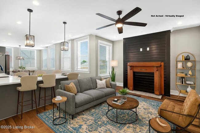 Building Photo - 1529 W Market St Unit 2