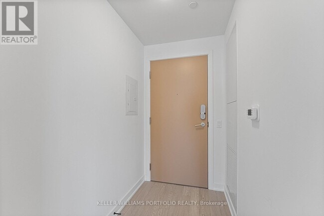 Photo - 1 Quarrington Lane Unité 3115