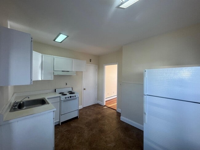 Photo - 213 Beacon St Unidad 1