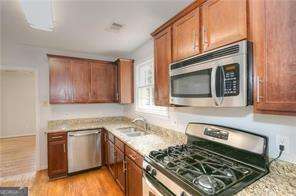 Photo - 923 S Candler St