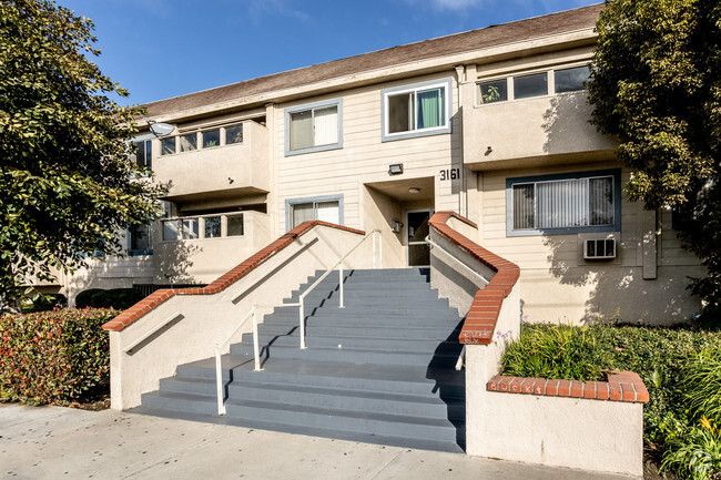 Building Photo - Bell Court Apartments