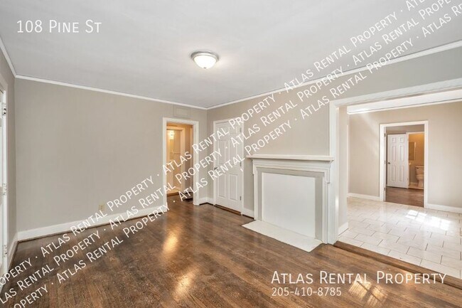 108 Pine St