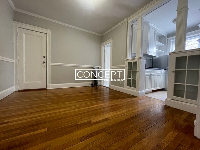 Building Photo - 1 Gray St Unit 3CP