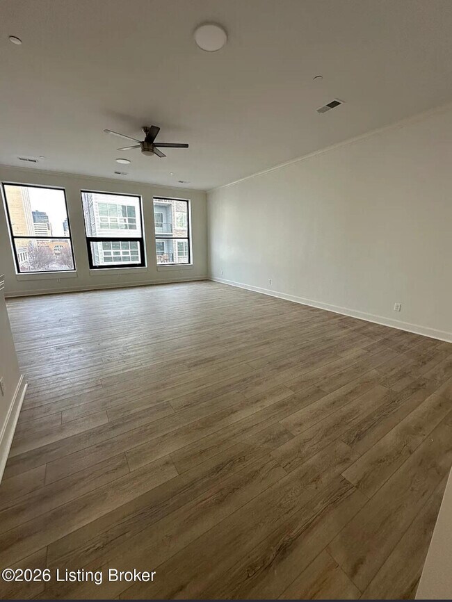 Photo - 540 S 4th St Unit 401