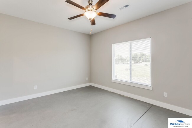 Photo - Mulvane duplex