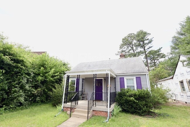 Photo - 904 Maple Ave
