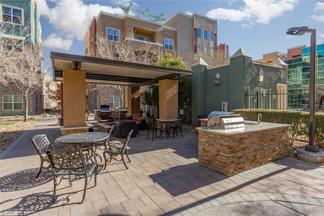 50 E Serene Ave Unit 415